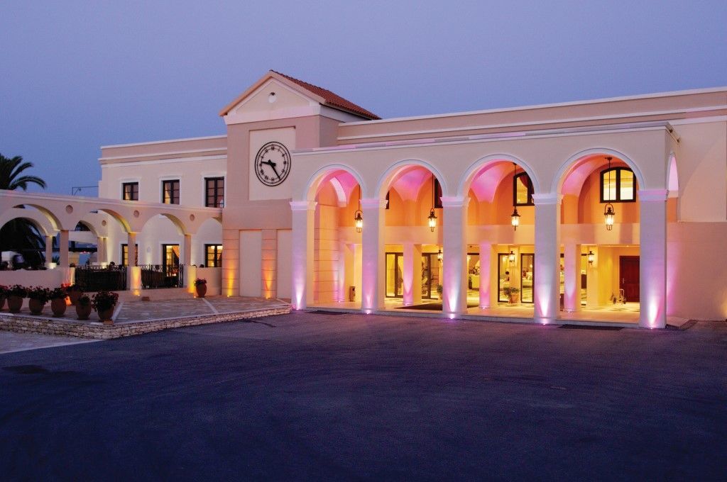 Roda Beach Resort & Spa Bagian luar foto